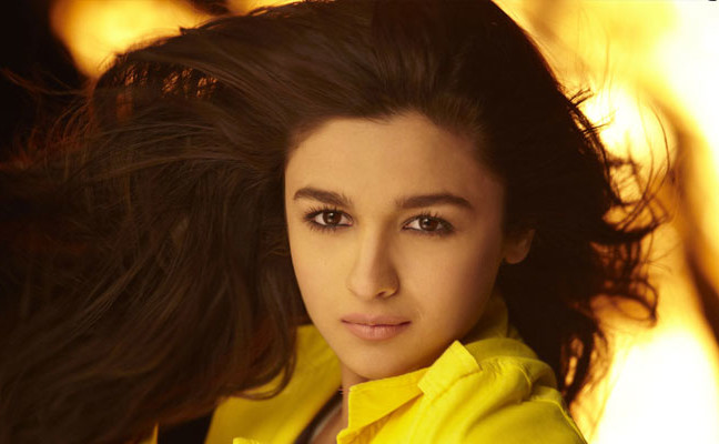 306545-alia-bhatt-700