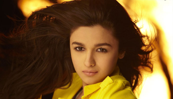 306545-alia-bhatt-700