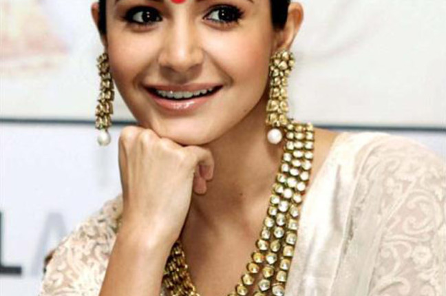 anushka-ash