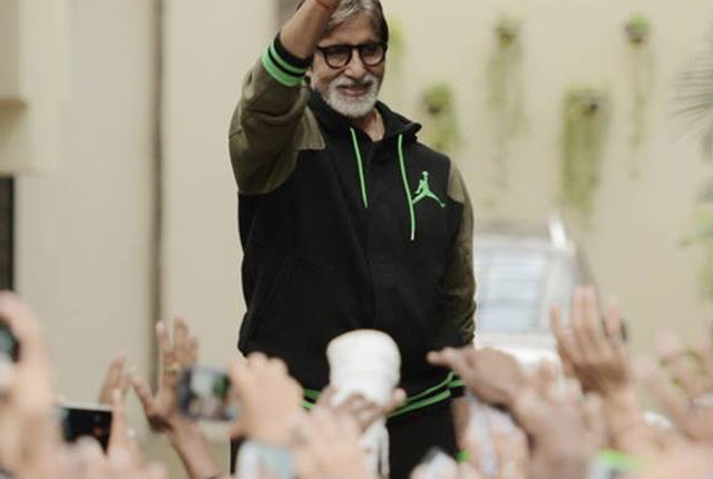 amitabh-bachchan_640x480_61436284291