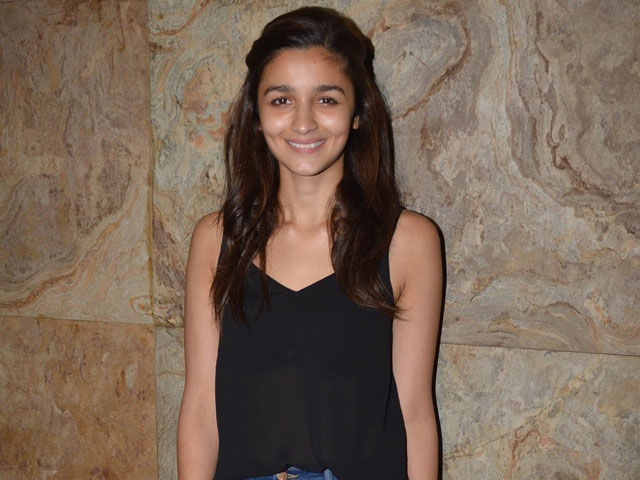 alia-bhatt_640x480_61440085880