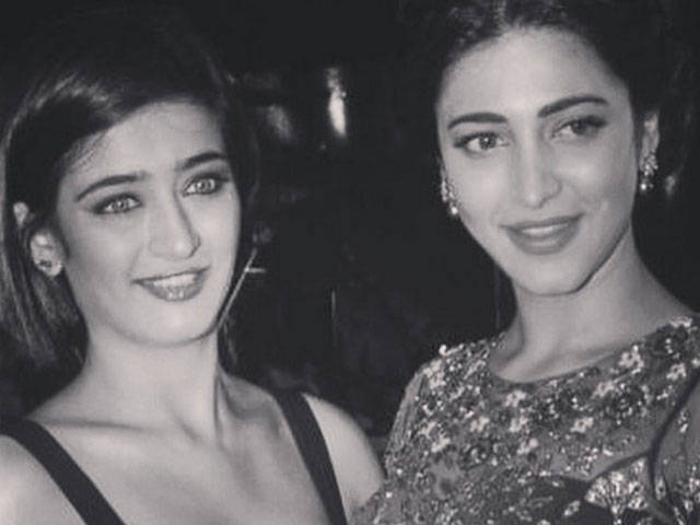 akshara-shruti_640x480_81443417782