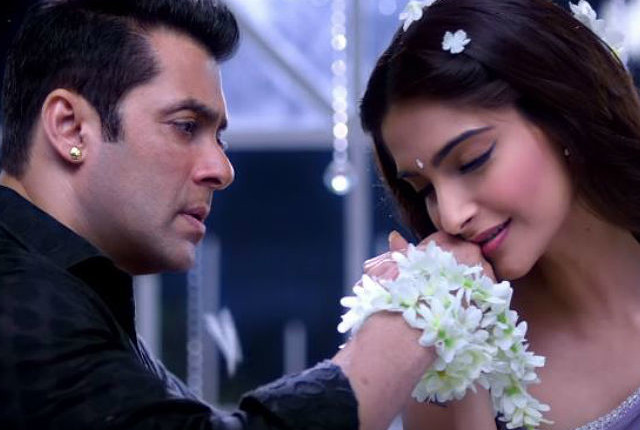 prem-ratan-dhan-payo_640x480_71446714973