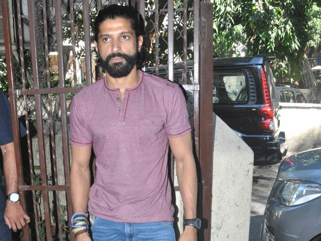 farhan-akhtar_640x480_71452058687
