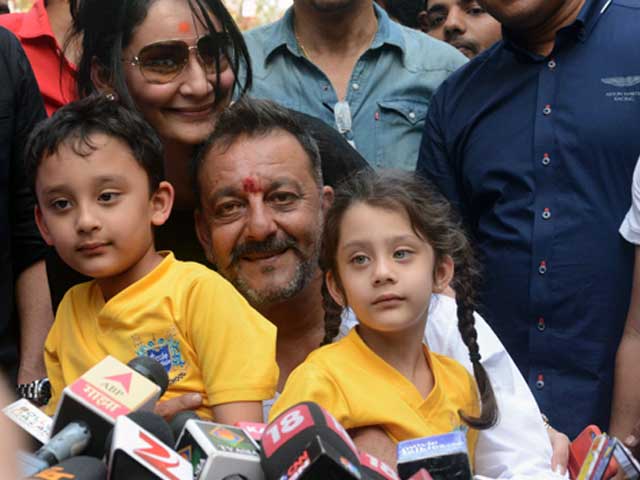 sanjay_640x480_51457248388