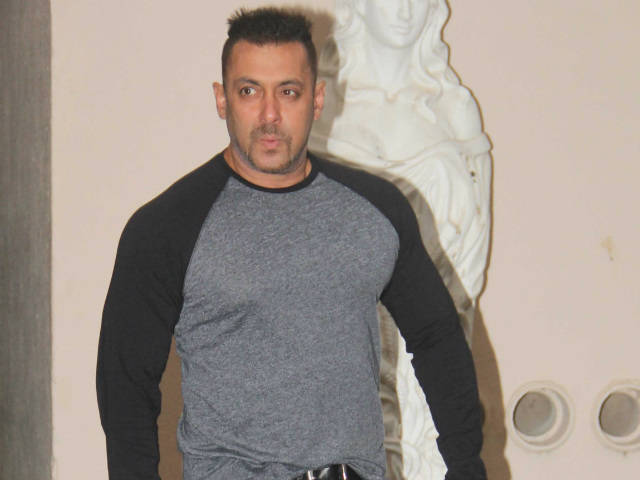 salman-khan_640x480_61466340302