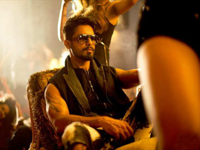 udta_640x480_61466594189