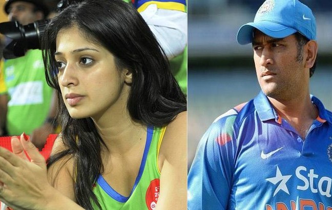 raai-laxmi-dhoni.jpg.image.784.410